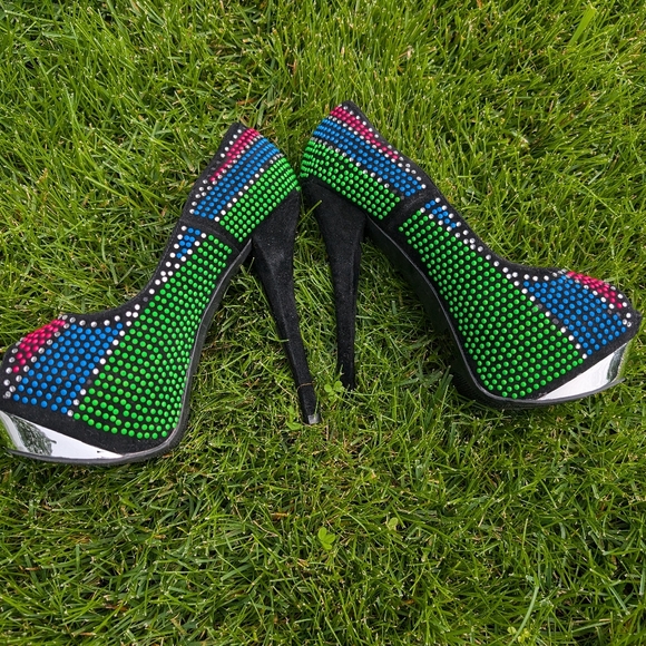 Mascotte size 8 multi colored rhinestone  high heels - Picture 2 of 5